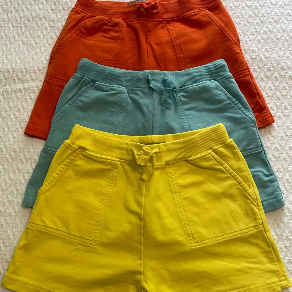 Primary shorts set size 6